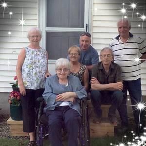 Meet your Posher, Connie